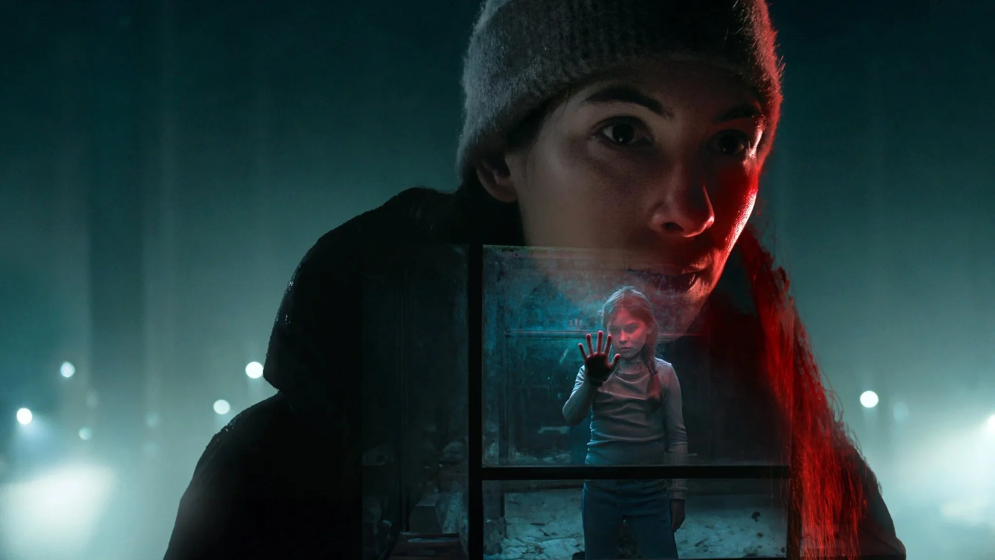 Dưới Mái Vòm Thủy Tinh