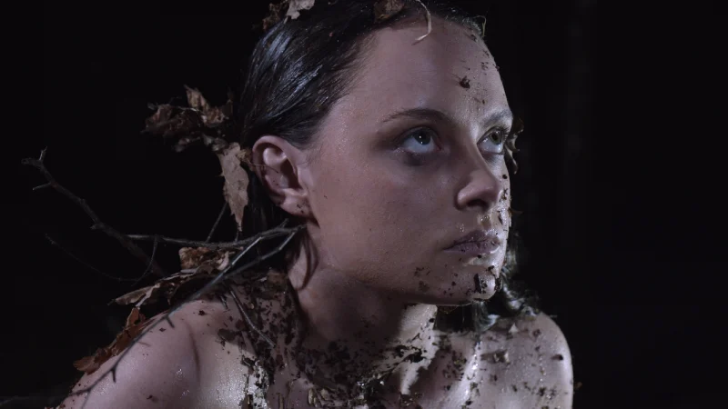 Người Mẹ Bị Lãng Quên