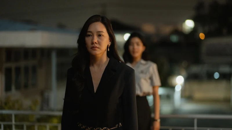 Quan Tài Vợ Quỷ (Nghĩa Địa Của Người Sống)