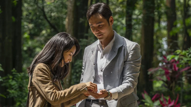 Thần Huyền Thiên Trên Nóc Xe